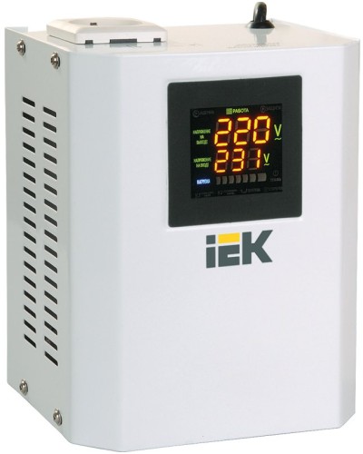Стабилизатор напряжения серии Boiler (IVS24-1-00500). Стабилизатор напряжения. IEK в Калуге
