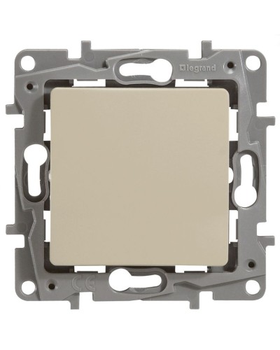 Выключатель 10AX-250В ETIKA, слоновая кость (672301). Выключатель. LegranD в Калуге