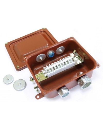 ККМА-10 У2 IP54 (zeta30372). Коробка клеммная металлическая с муфтами АТК для трубной электропроводки. ЗЭТА в Калуге